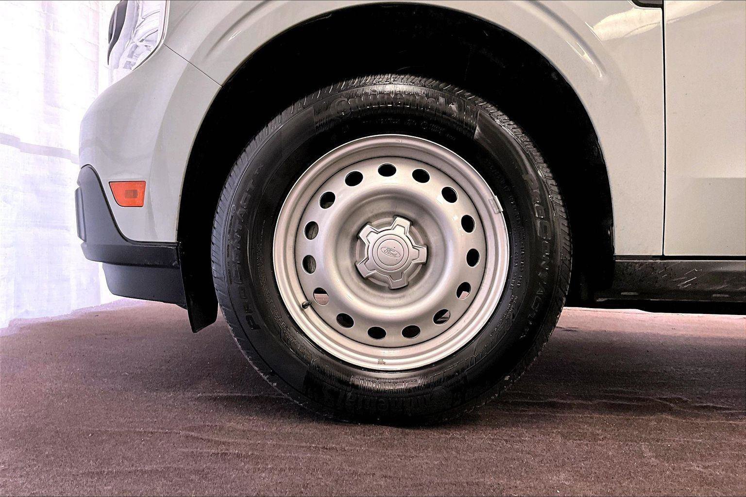 Certified 2024 Ford Maverick XL image 8