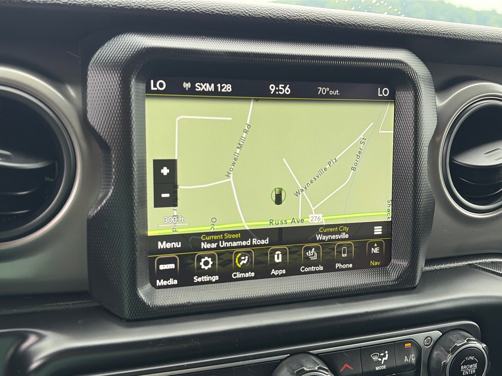 Used 2022 Jeep Wrangler Unlimited Sport AWD/4WD image 8