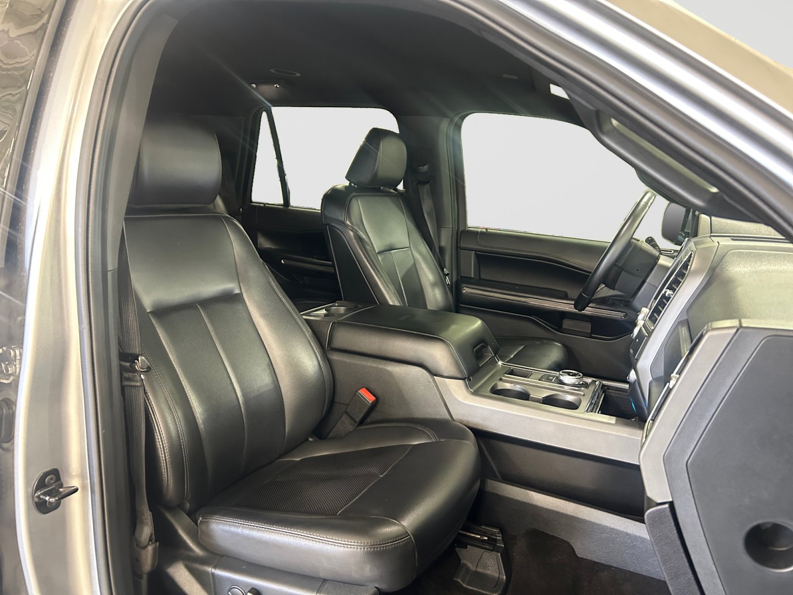 Certified 2021 Ford Expedition XLT RWD image 11