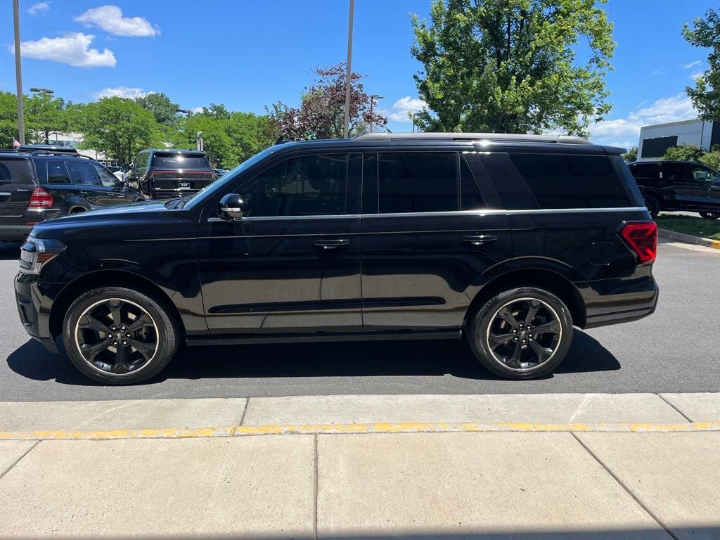 Certified 2023 Ford Expedition Limited AWD/4WD image 6
