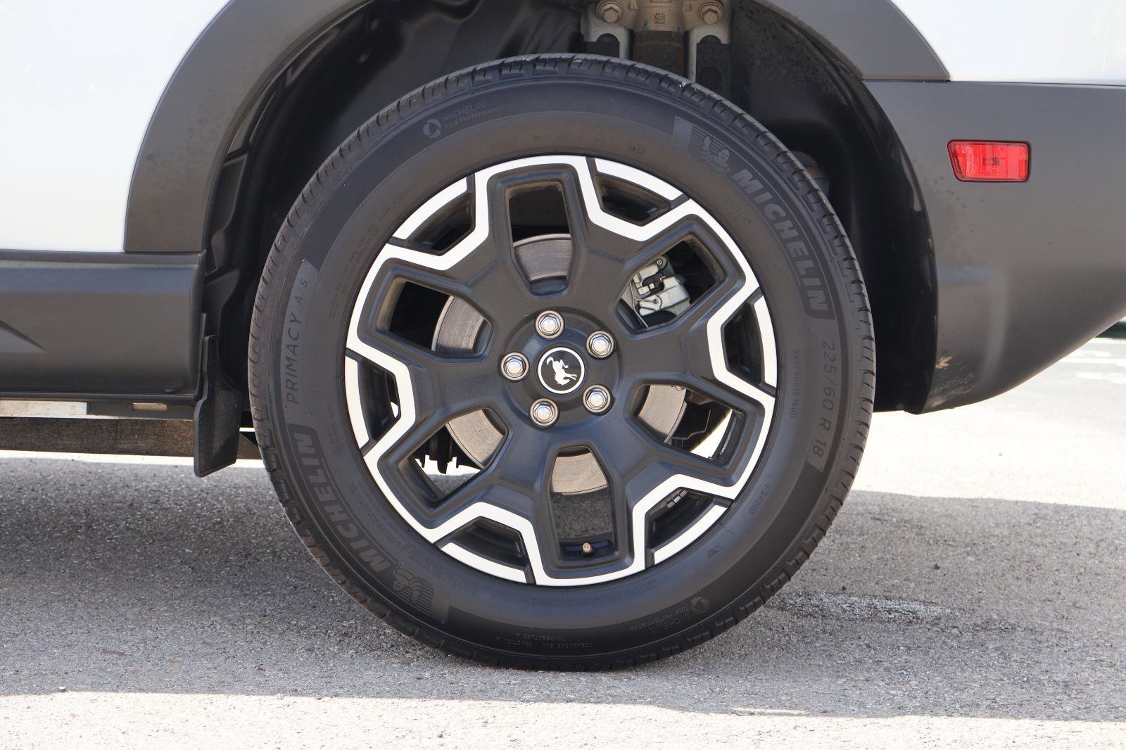 Certified 2025 Ford Bronco Sport Outer Banks w/ Outer Banks Tech Package+ image 6