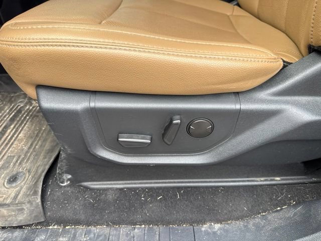Certified 2022 Ford F350 Lariat w/ Lariat Ultimate Package AWD/4WD image 14