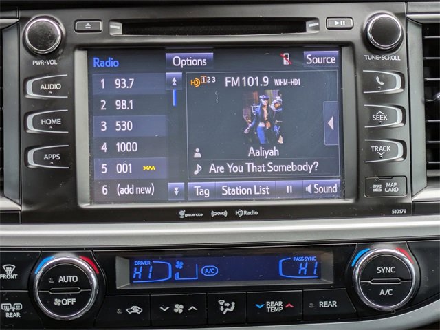 Used 2018 Toyota Highlander XLE image 18