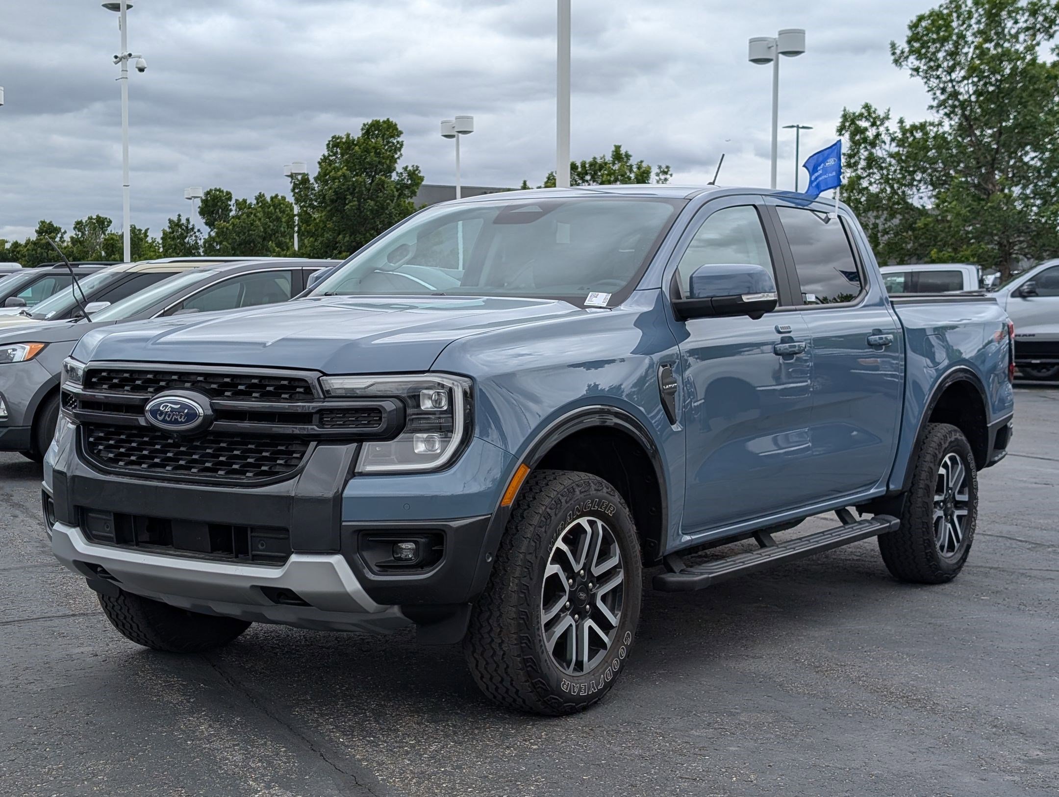 Certified 2024 Ford Ranger Lariat w/ FX4 Off-Road Package AWD/4WD image 12