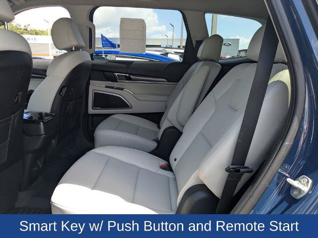 Used 2024 Kia Telluride S FWD image 21