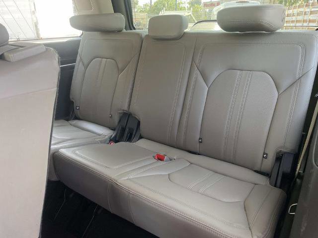 Certified 2019 Ford Expedition Limited w/ Equipment Group 301A AWD/4WD image 29