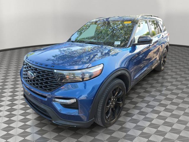 Certified 2023 Ford Explorer ST-Line w/ Class IV Trailer Tow Package RWD image 2