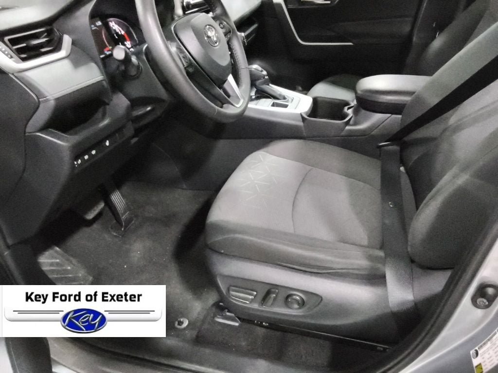 Used 2024 Toyota RAV4 XLE w/ Weather Package AWD/4WD image 26