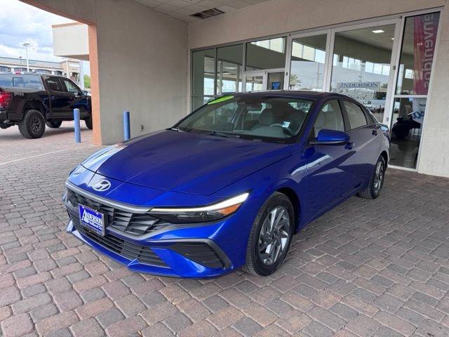 Used 2024 Hyundai Elantra SEL