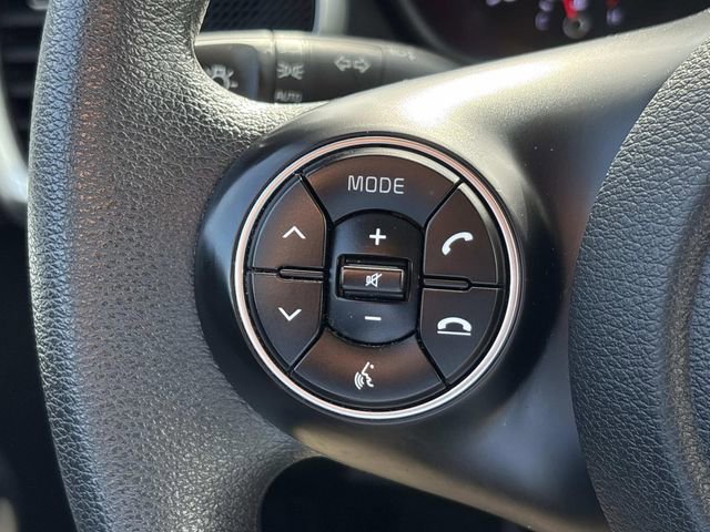 Used 2022 Kia Soul LX w/ Technology Package FWD image 26