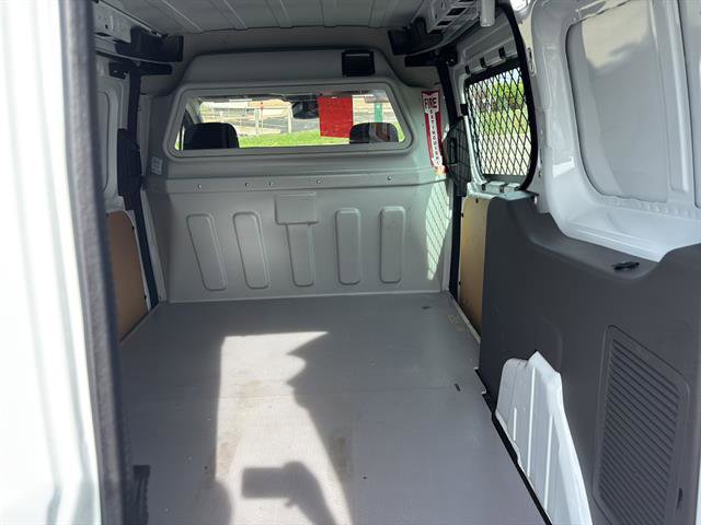 Certified 2023 Ford Transit Connect XL FWD image 17