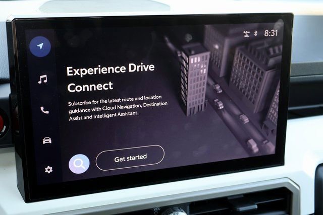 Used 2024 Toyota Tacoma TRD Off-Road image 29