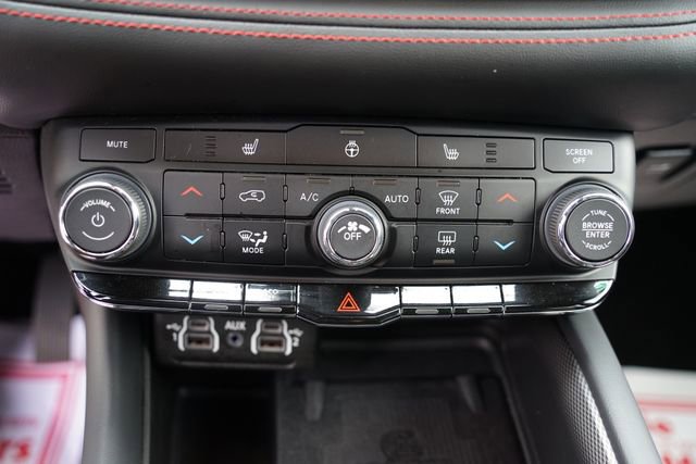 Used 2024 Dodge Durango R/T w/ Blacktop Package AWD/4WD image 14