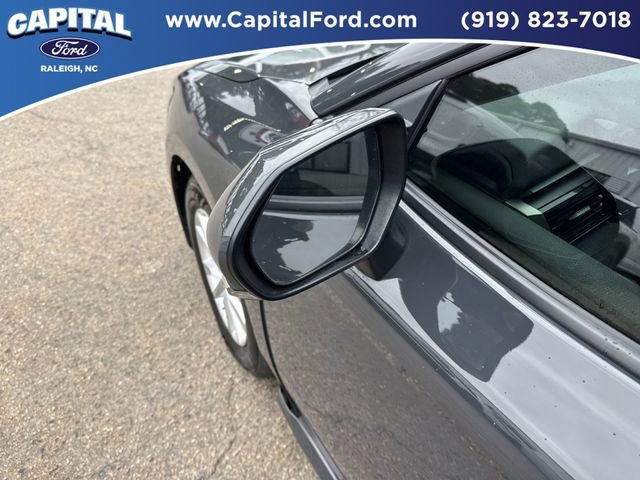 Used 2025 Toyota Camry LE image 12