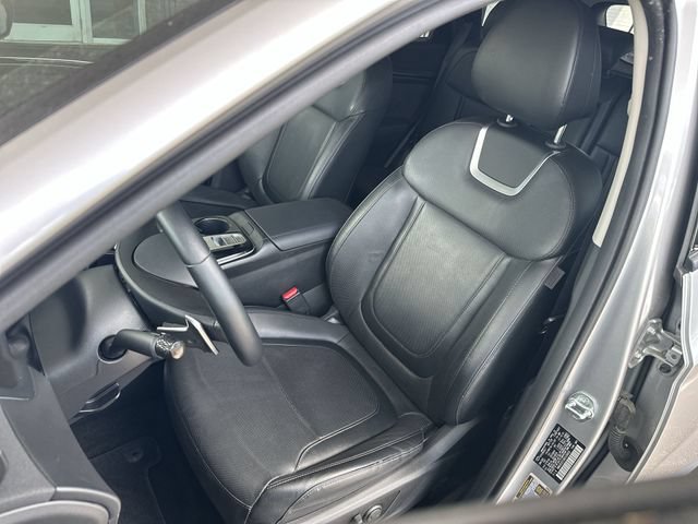 Used 2024 Hyundai Tucson Limited AWD/4WD image 12
