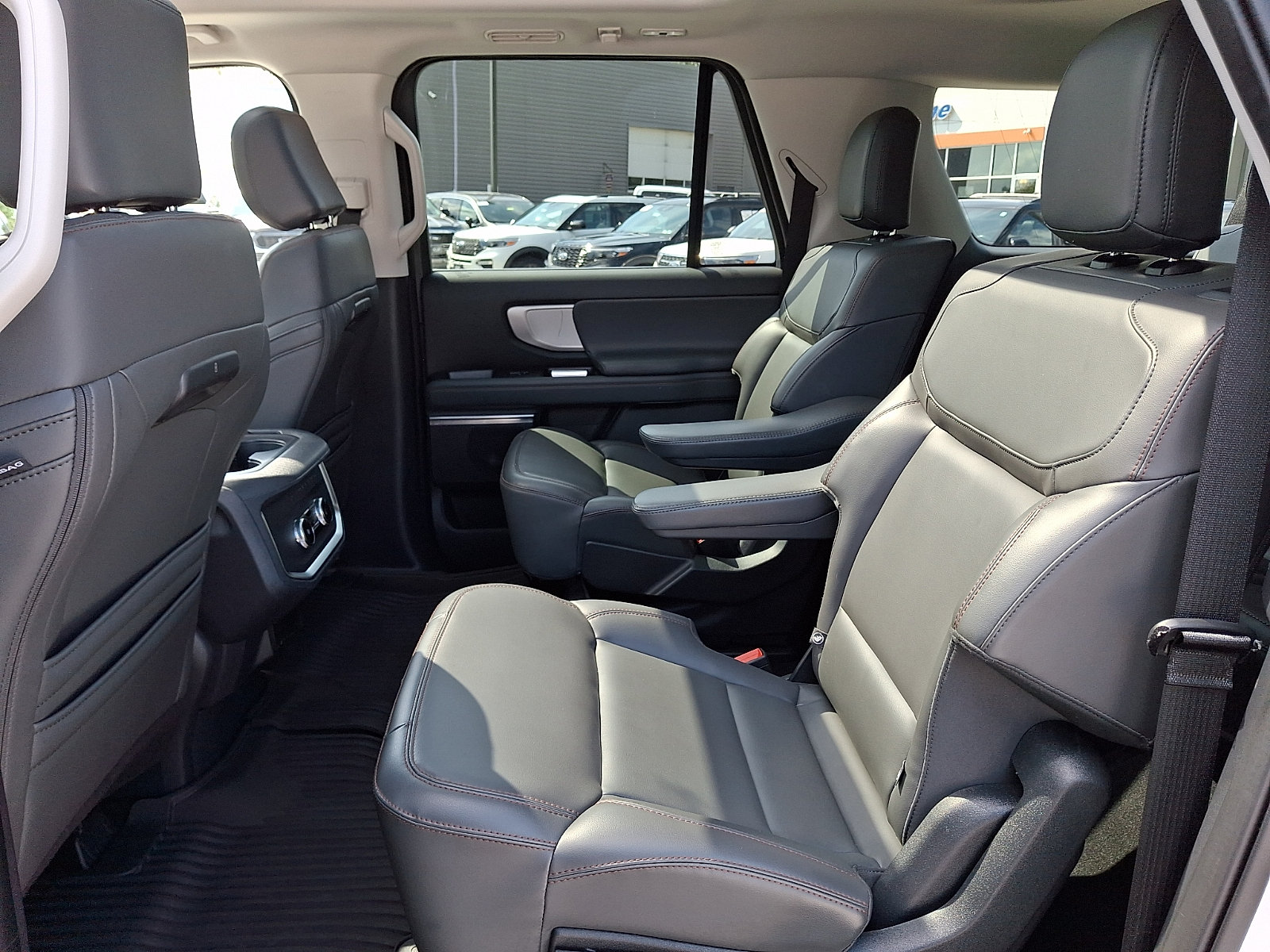 Certified 2025 Ford Expedition Max Active AWD/4WD image 13