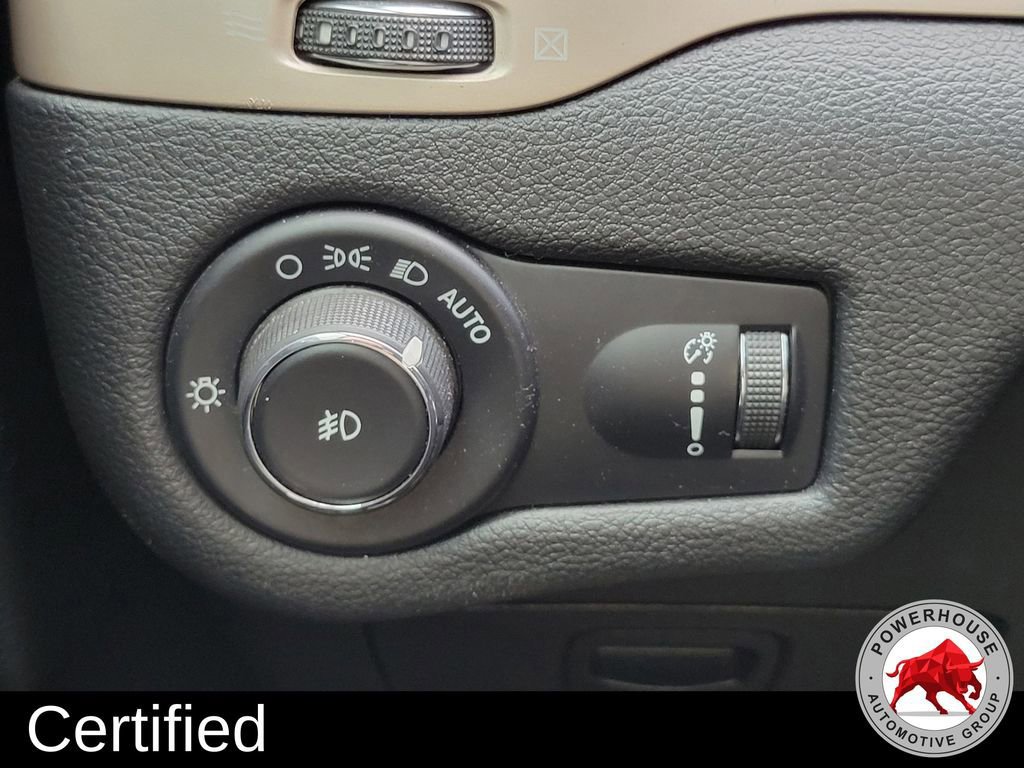 Used 2018 Jeep Cherokee Latitude image 26