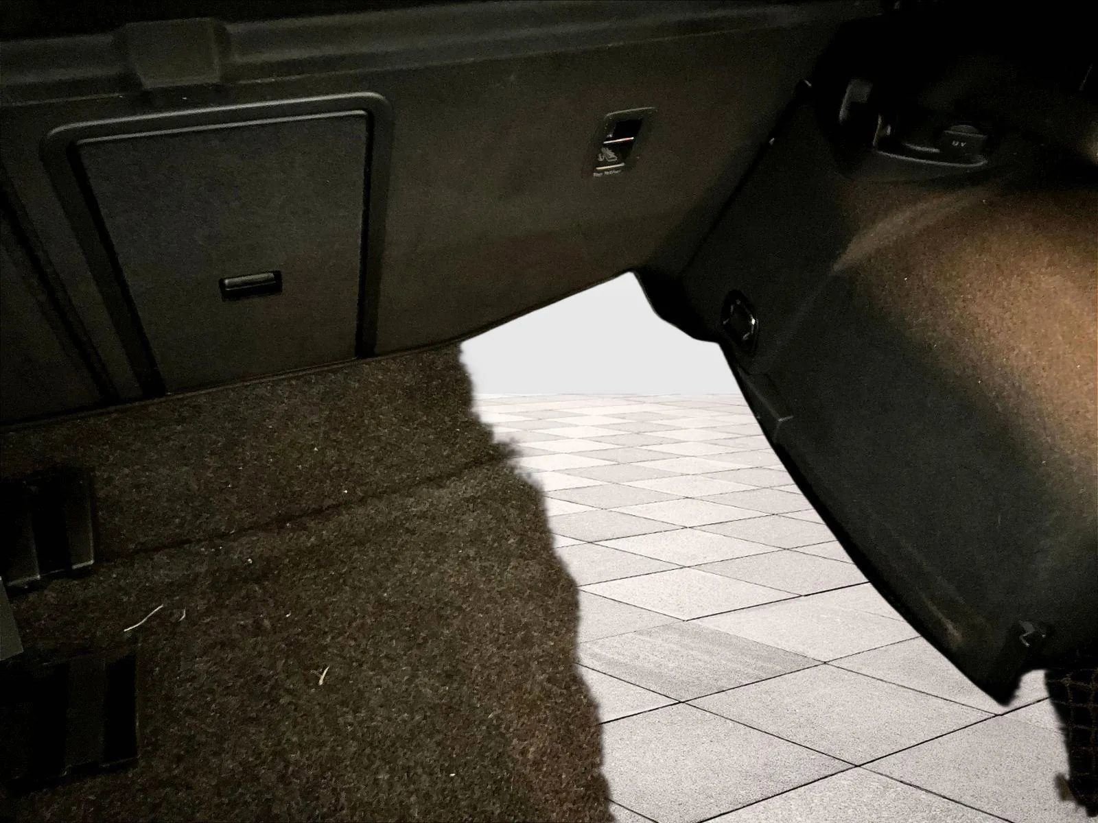 Used 2019 Volkswagen Golf S FWD image 33