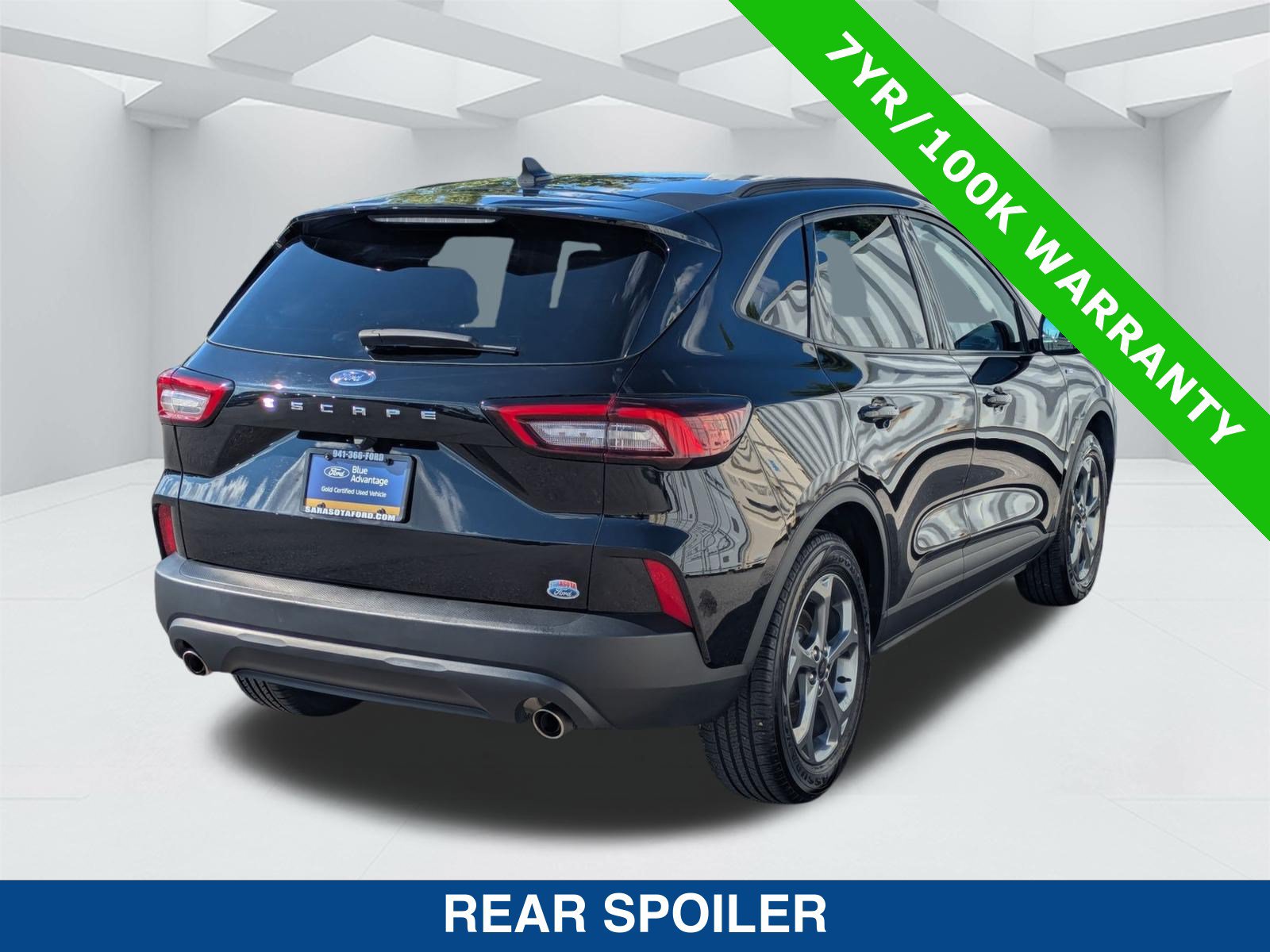Certified 2025 Ford Escape ST-Line FWD image 5