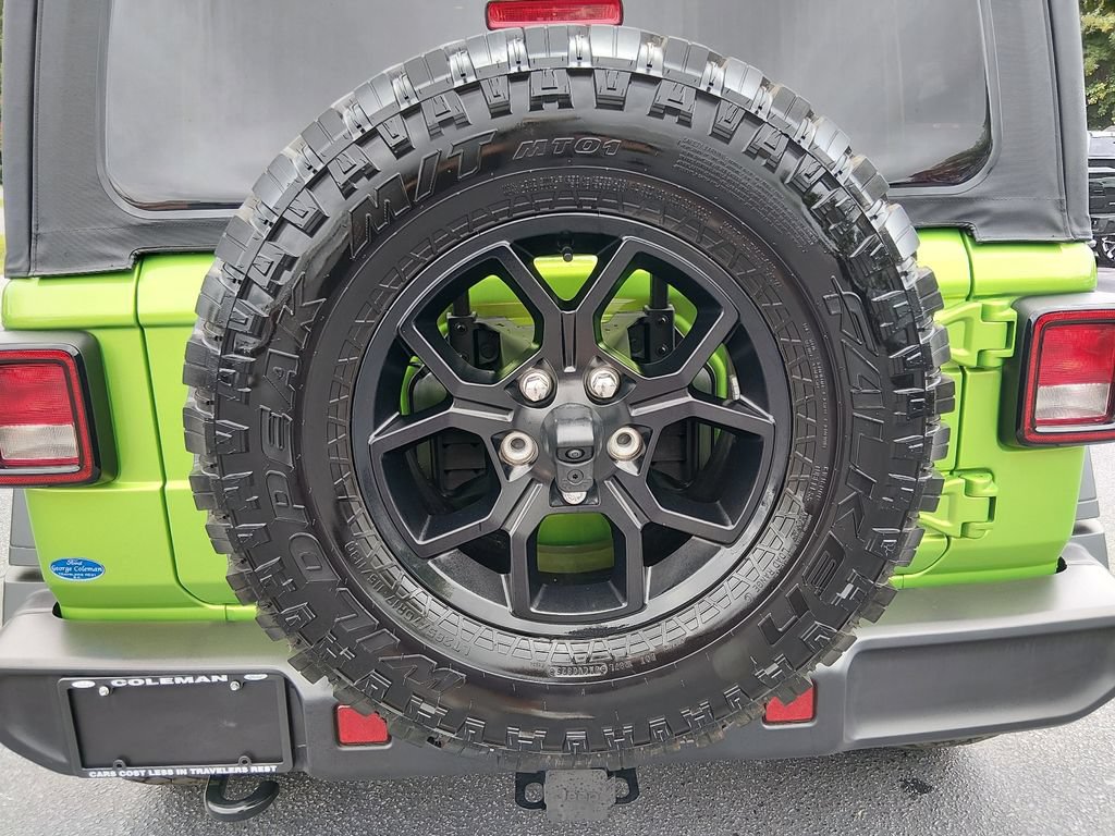 Used 2025 Jeep Wrangler Sport AWD/4WD image 13
