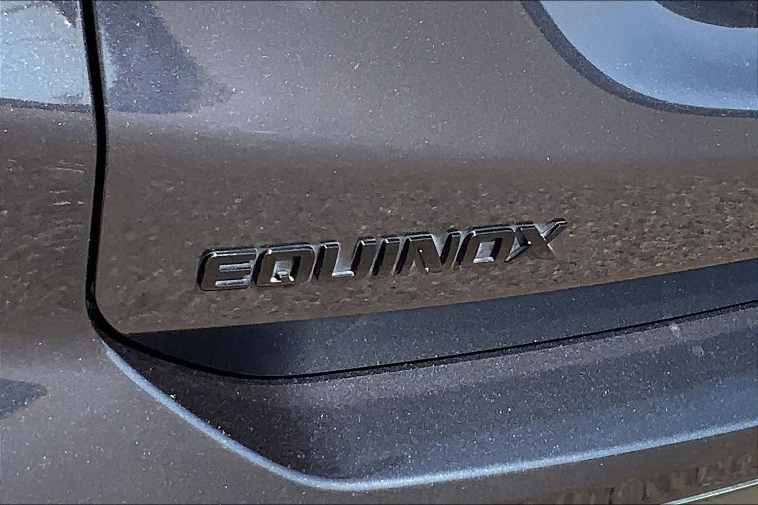 Used 2022 Chevrolet Equinox RS w/ RS Leather Package FWD image 10