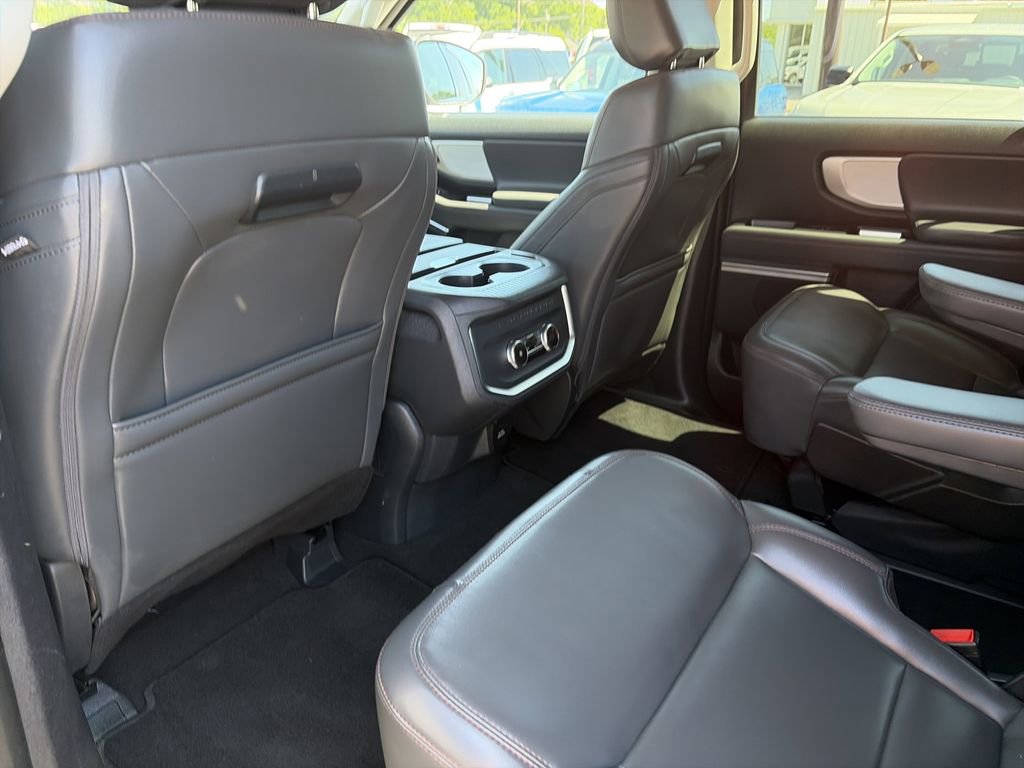 Certified 2025 Ford Expedition Active AWD/4WD image 28
