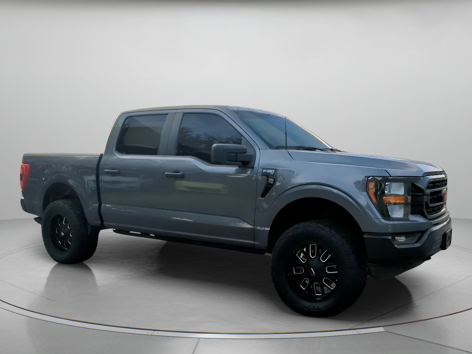 Certified 2023 Ford F150 XLT w/ Bed Utility Package AWD/4WD image 36