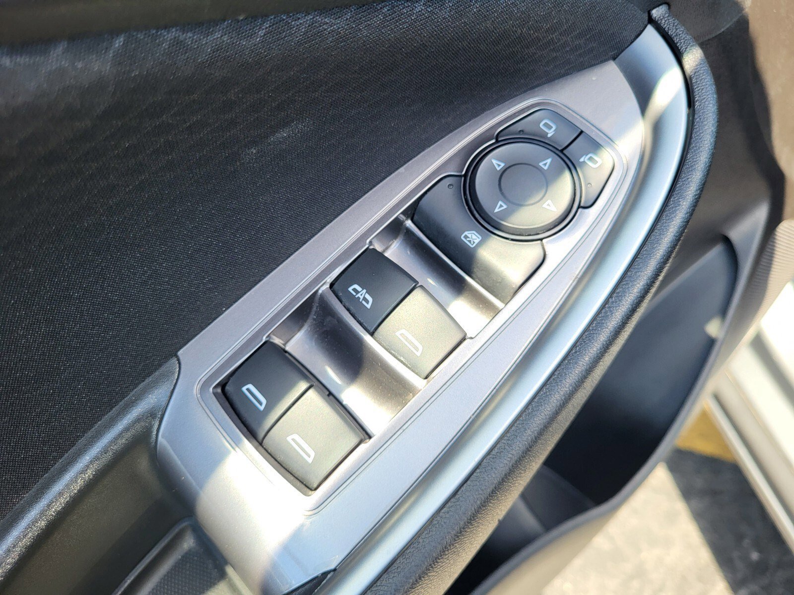 Used 2024 Chevrolet Malibu LT image 16