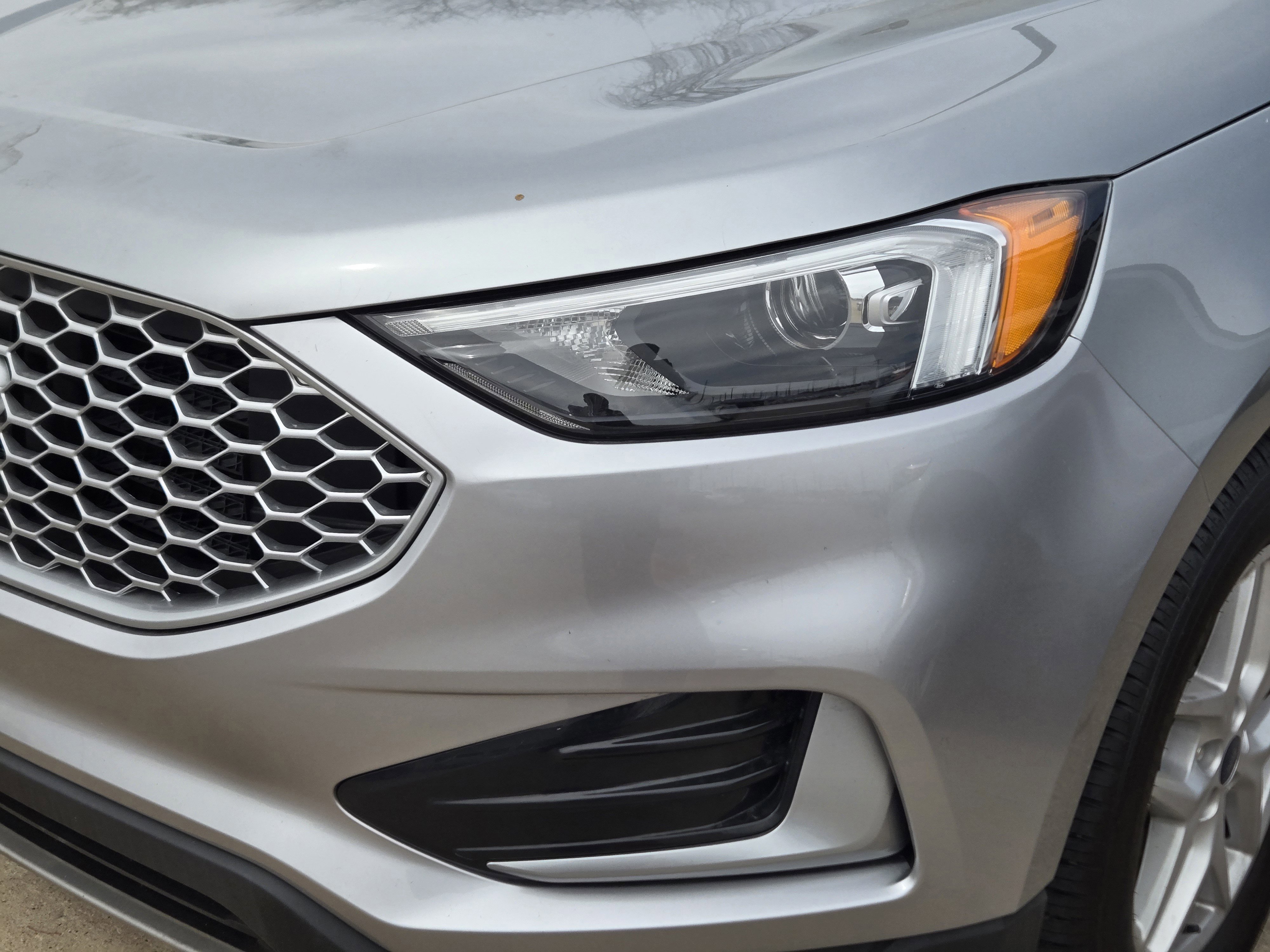 Certified 2024 Ford Edge SEL image 7