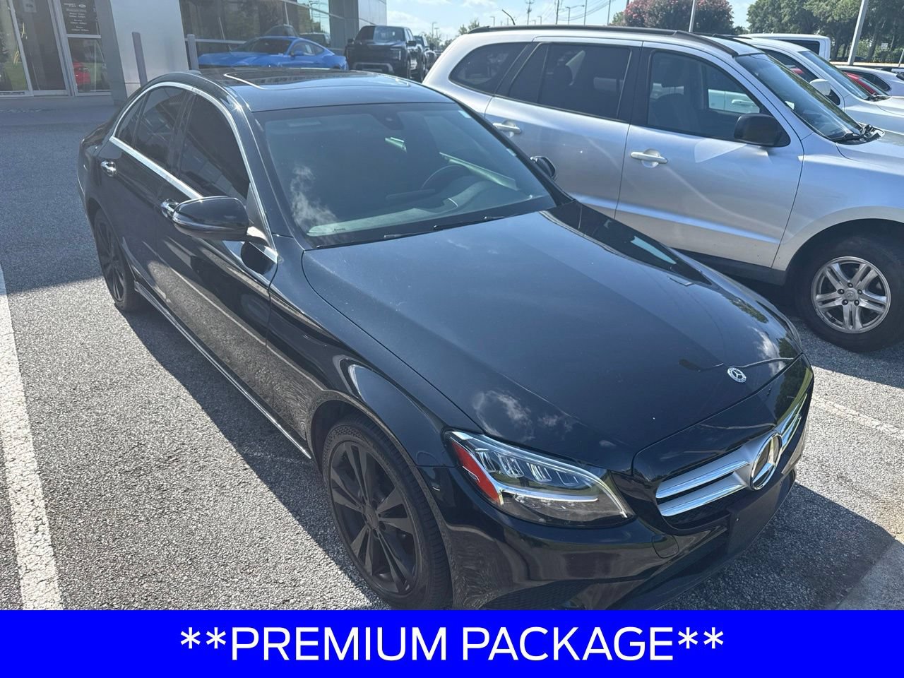 Used 2021 Mercedes-Benz C 300 4MATIC Sedan image 4