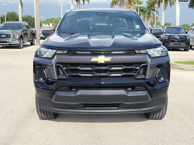 Used 2024 Chevrolet Colorado LT w/ LT Convenience Package RWD image 2