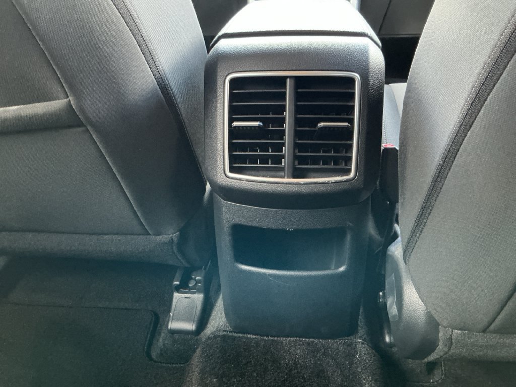 Used 2024 Kia Sportage LX FWD image 30