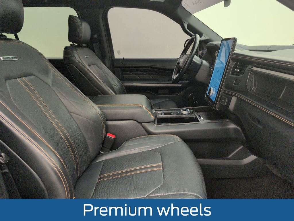 Certified 2023 Ford Expedition Platinum RWD image 16