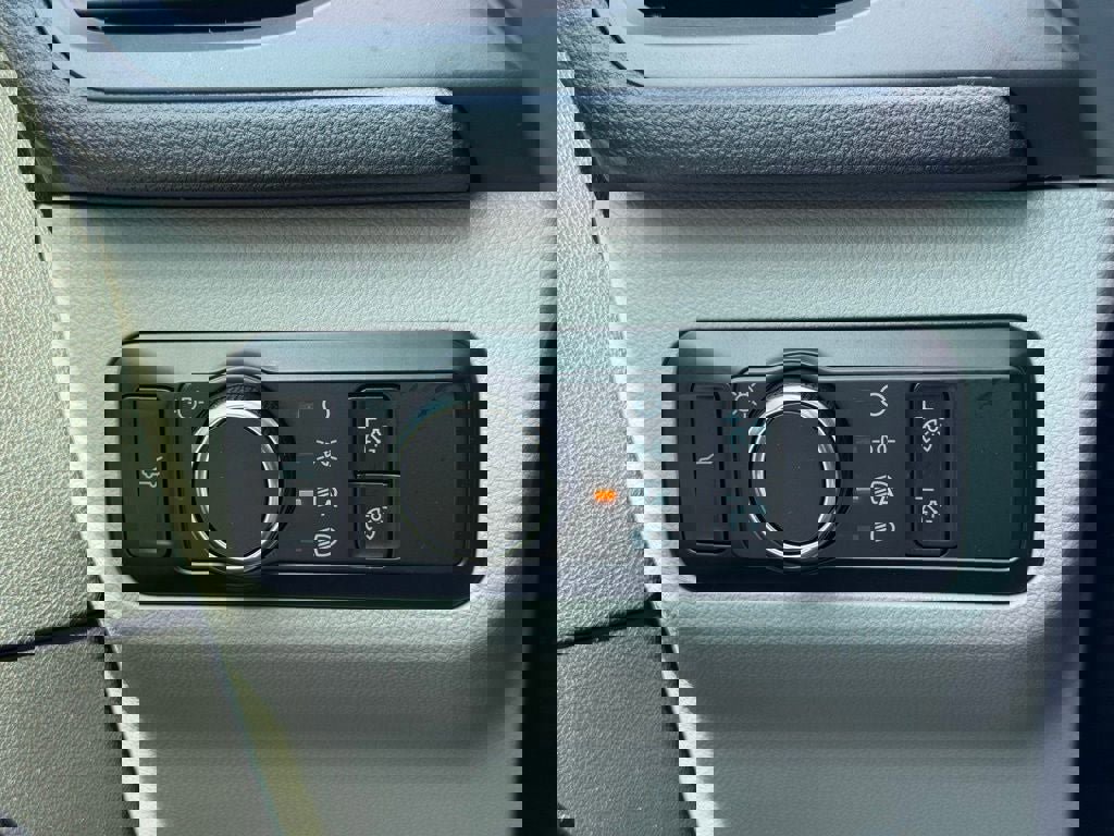 Certified 2023 Ford Escape Active w/ Tech Pack #1 image 29