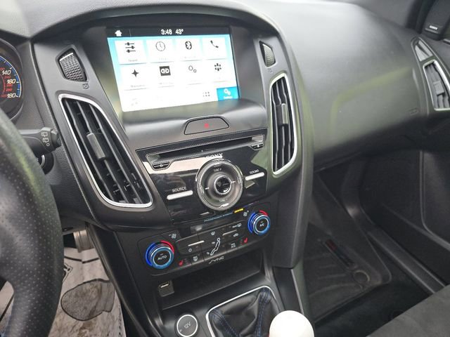 Certified 2017 Ford Focus RS image 29