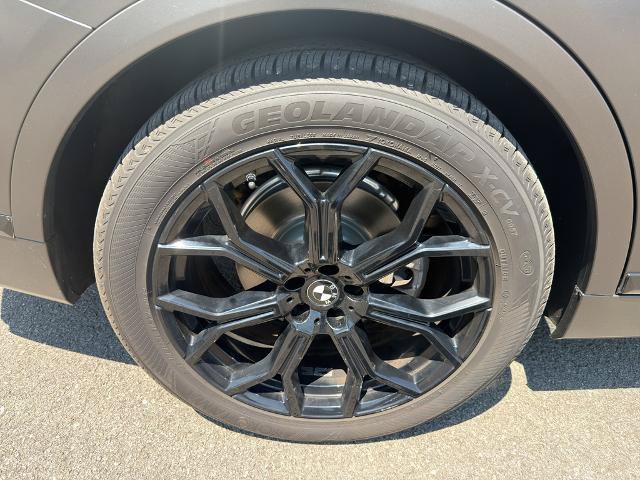 Used 2021 BMW X7 xDrive40i w/ Executive Package AWD/4WD image 11