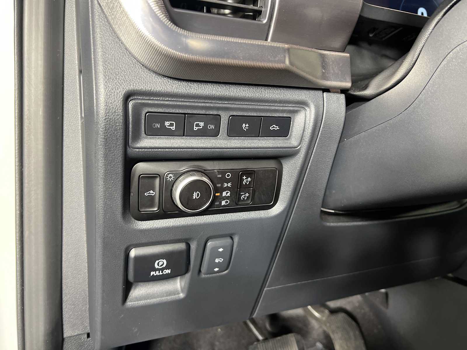 Certified 2023 Ford F150 Raptor AWD/4WD image 36