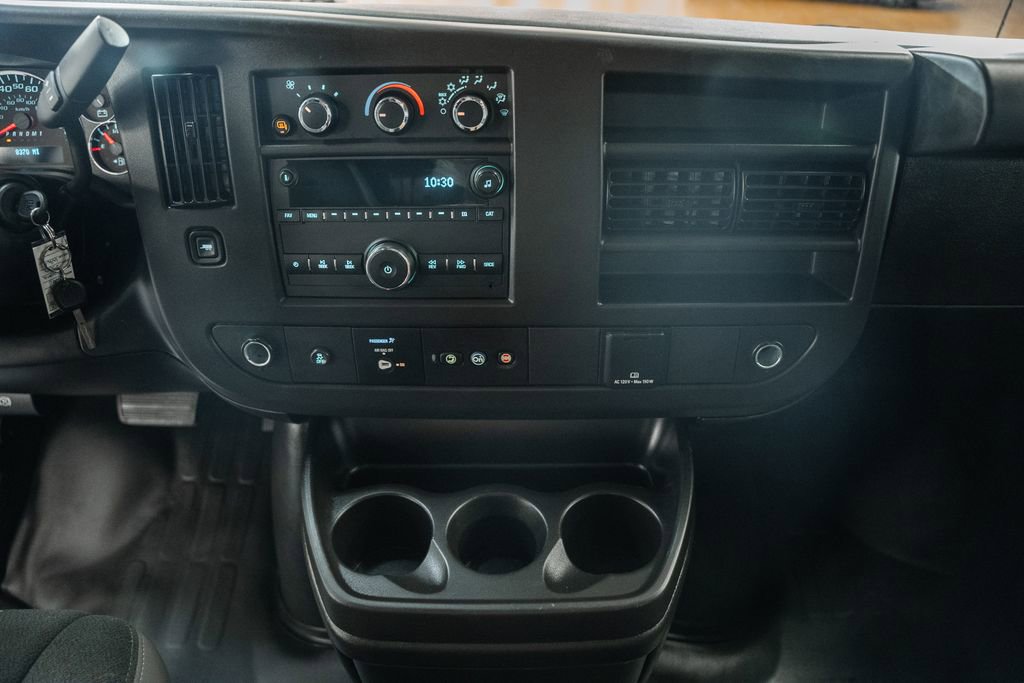Used 2024 GMC Savana 2500 w/ Driver Convenience Package RWD image 29
