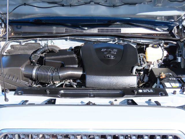 Used 2019 Toyota Tacoma TRD Off-Road image 14