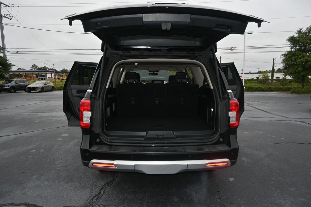 Certified 2024 Ford Expedition Max XLT RWD image 2