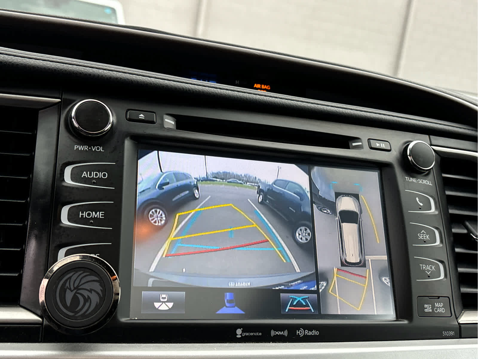 Used 2019 Toyota Highlander Limited Platinum image 19