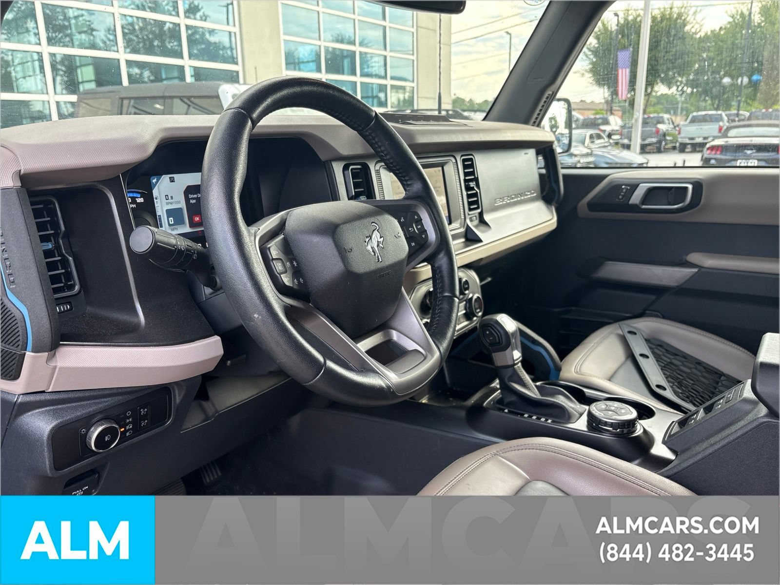 Certified 2023 Ford Bronco Wildtrak AWD/4WD image 8