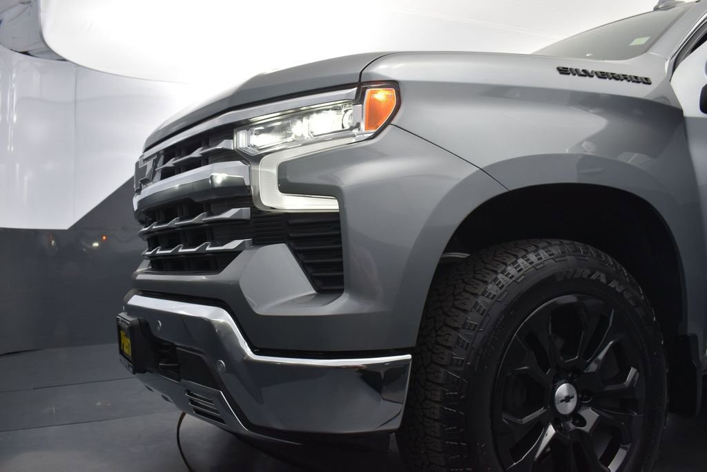 Used 2024 Chevrolet Silverado 1500 LTZ w/ LPO, Dark Essentials Package AWD/4WD image 24