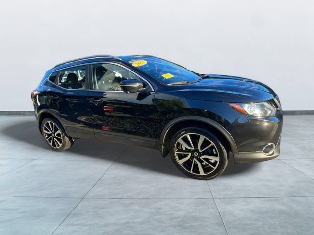 Used 2017 Nissan Rogue Sport SL w/ SL Premium Package AWD/4WD image 8