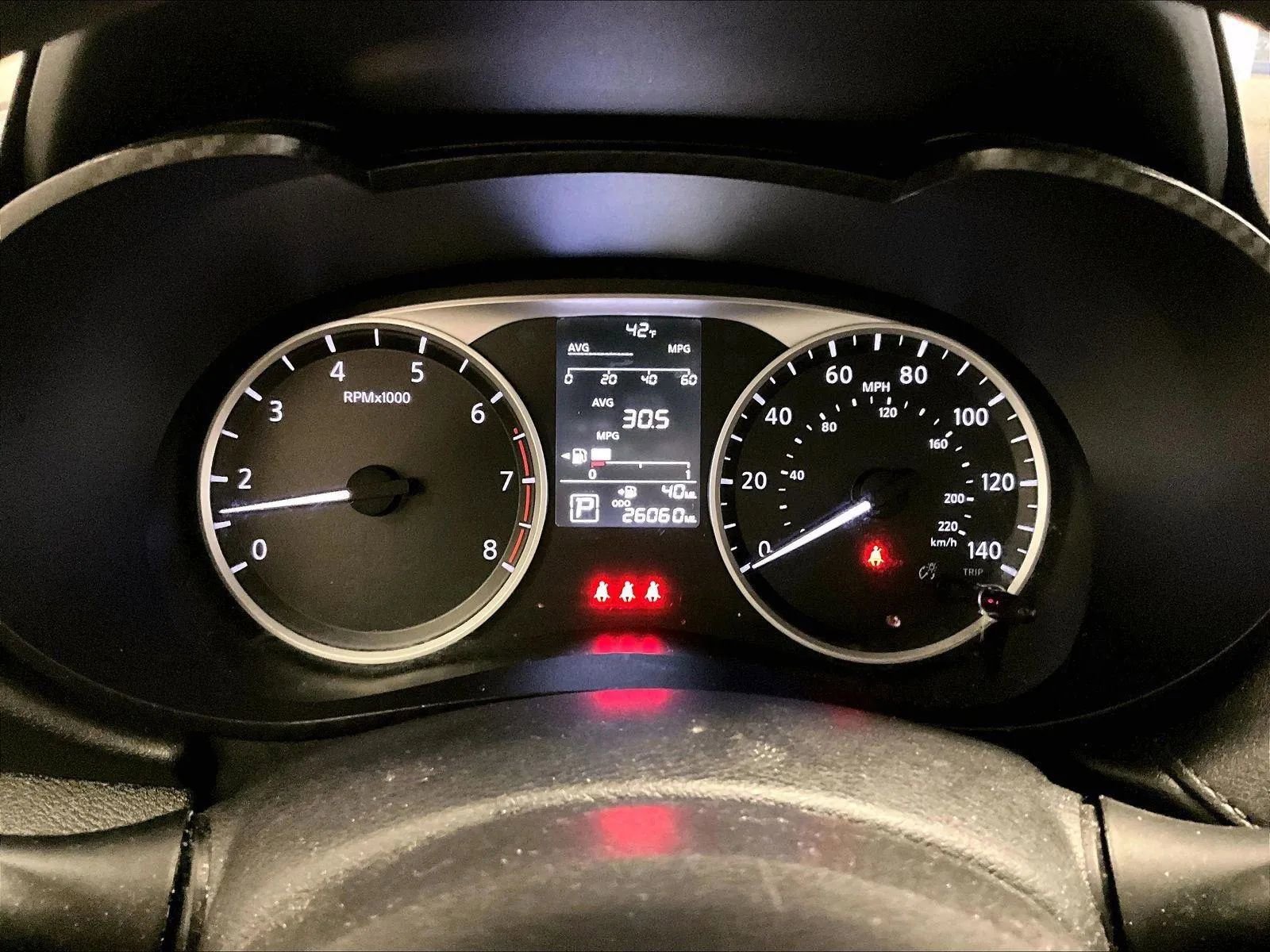 Used 2024 Nissan Versa S w/ Trunk Package image 19