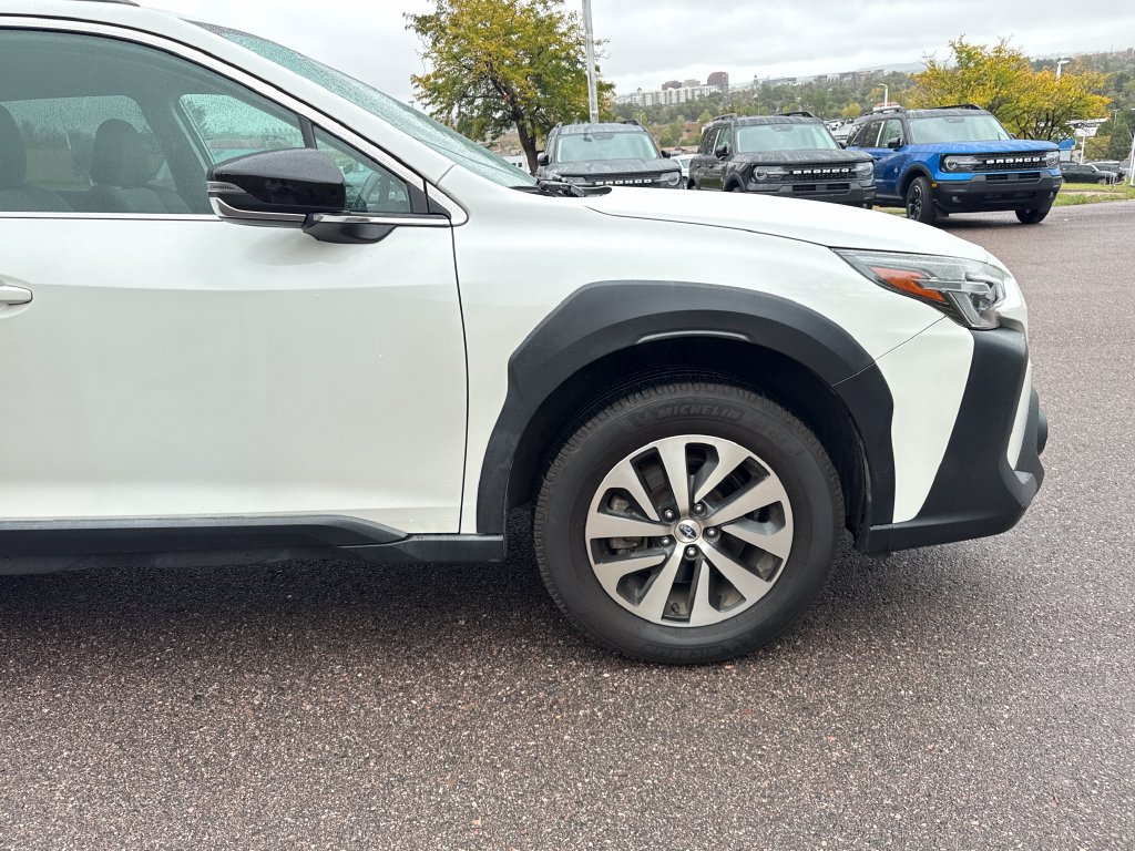 Used 2023 Subaru Outback Premium AWD/4WD image 36