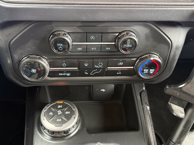 Certified 2025 Ford Bronco 4-Door w/ Sasquatch Package AWD/4WD image 5