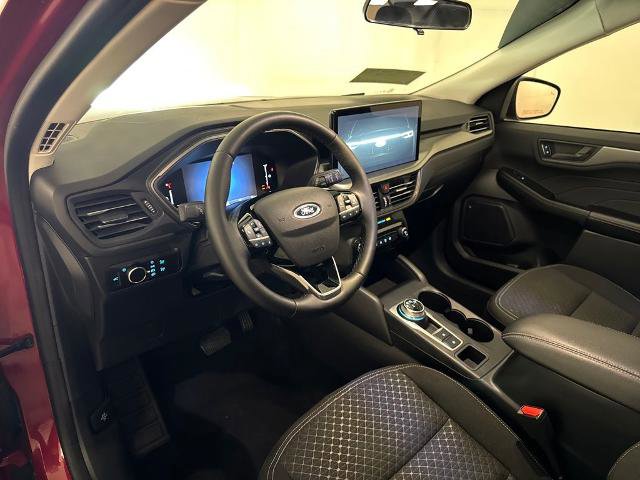 Certified 2023 Ford Escape Active w/ Tech Pack #1 FWD image 5