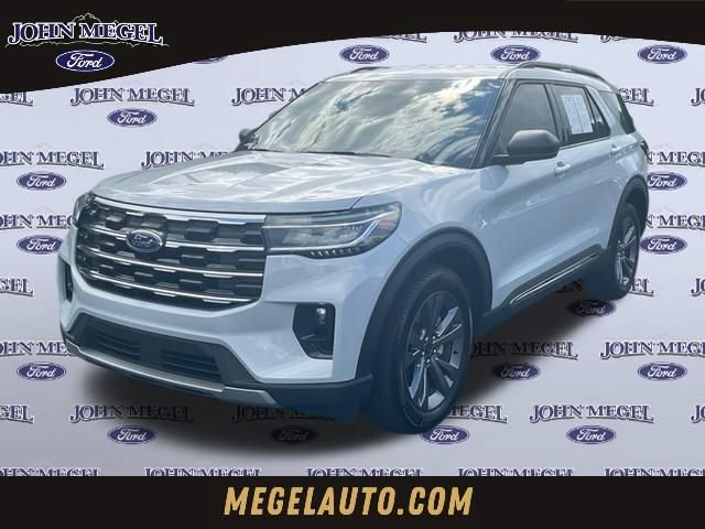 Certified 2025 Ford Explorer Active w/ Active Comfort Package AWD/4WD image 1