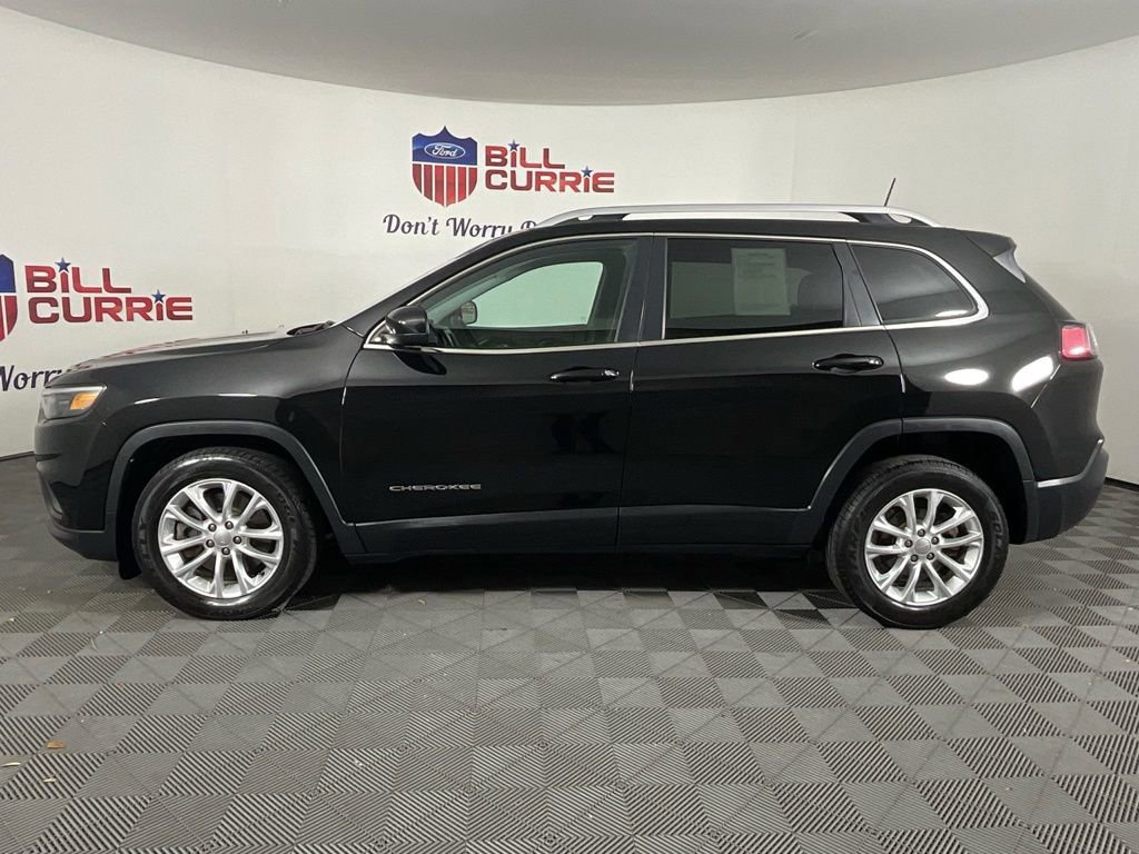Used 2019 Jeep Cherokee Latitude w/ Popular Appearance Group image 2